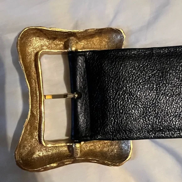 CHANEL Vintage Karl Lagerfeld 1993 Wide Black belt 24k gold plated - Picture 15 of 17